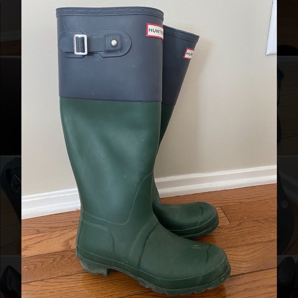 Navy/Green Hunter Rain Boots